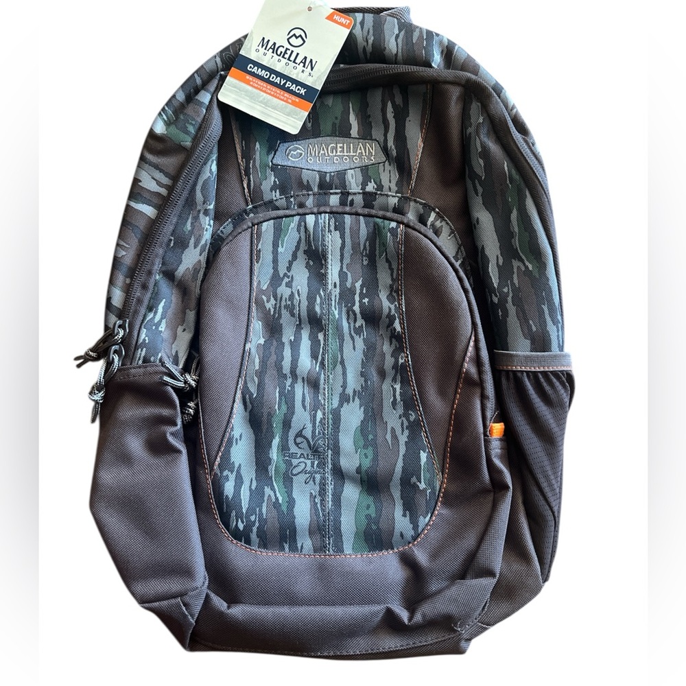 Magellan Outdoor Camp day Pack